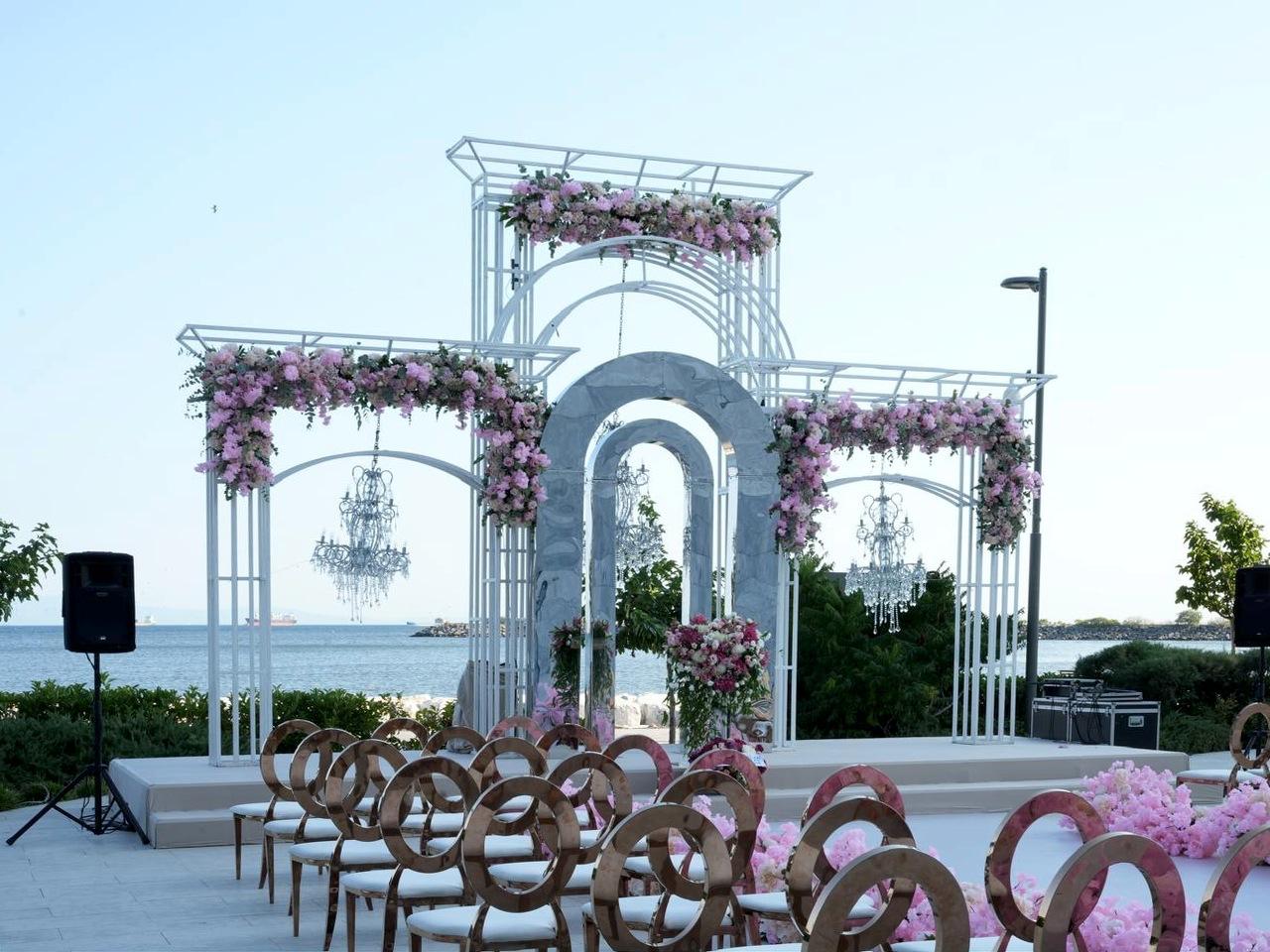 Müge & Mesut — JW Marriott Hotel Istanbul Marmara Sea — düğün fotoğrafı 4