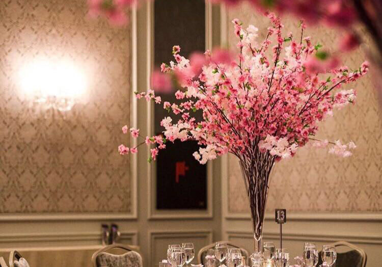 Düğün masa süslemesi otel